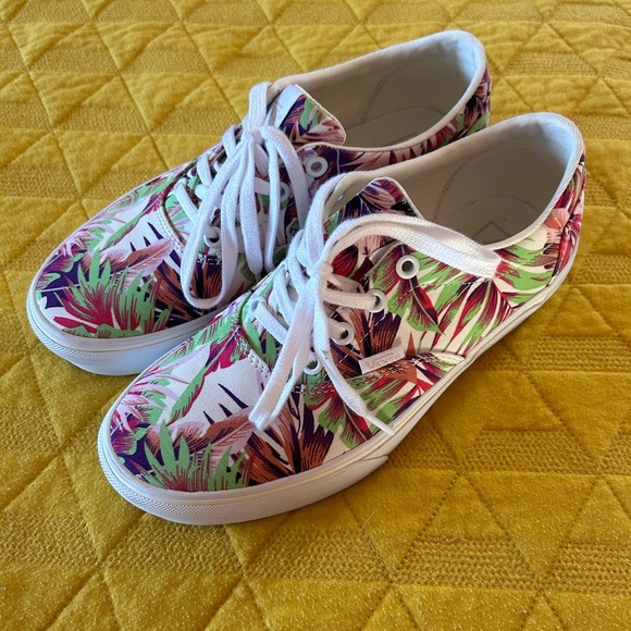 Lace up platform palm leaf vans - Picture 1 of 8